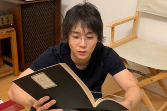 던, 3년 만에 이별…