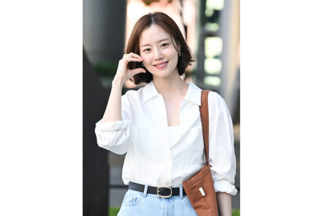 문채원 '싱그러운 하트'