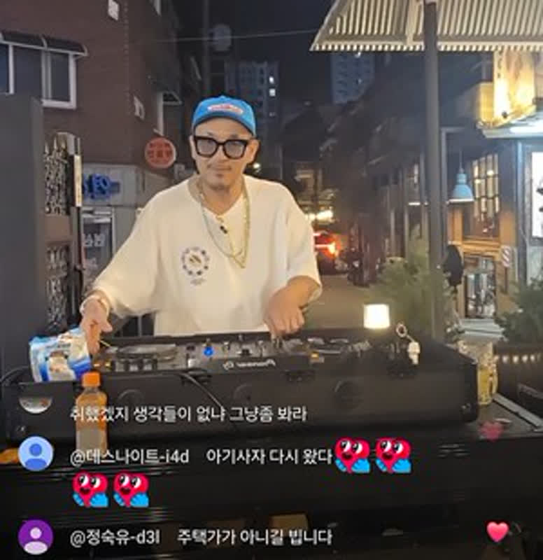 警方再次出动DJ DOC李河訥烤肠店,李河訥称“只是协助性的到访”