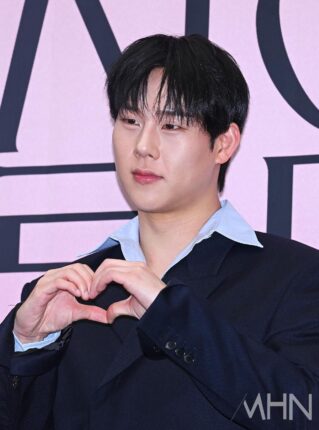 [포토] 몬스타엑스 주헌 '몬베베♥'