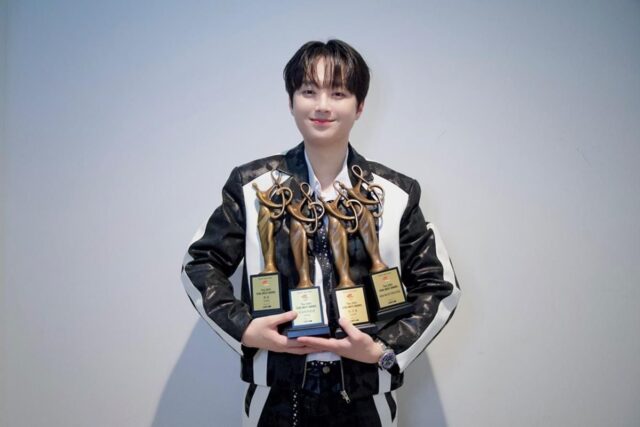 이찬원, ‘서울가요대상’ 4관왕 달성...트로트상·본상·인기상·베스트 아티스트상 싹쓸이