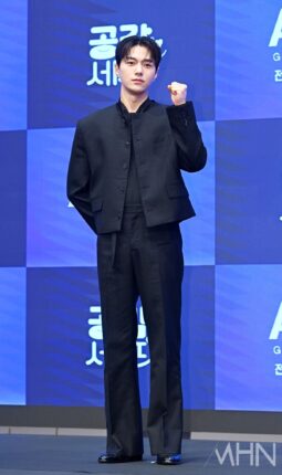 [포토] 김명수 '힘차게 파이팅'