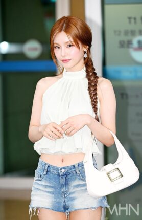 [포토] 있지 예지 '고양이 눈빛'
