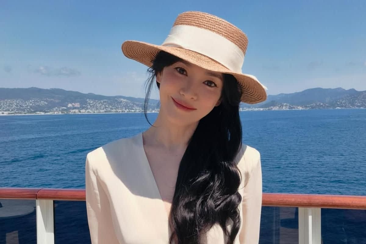 How to Achieve Song Hye-kyo’s Effortless Summer Style: 3 Must-Have Vacation Outfits
