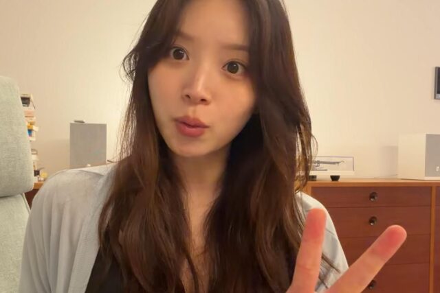 '혼전 임신' 고백한 유명 스타, 결국 활동 중단...