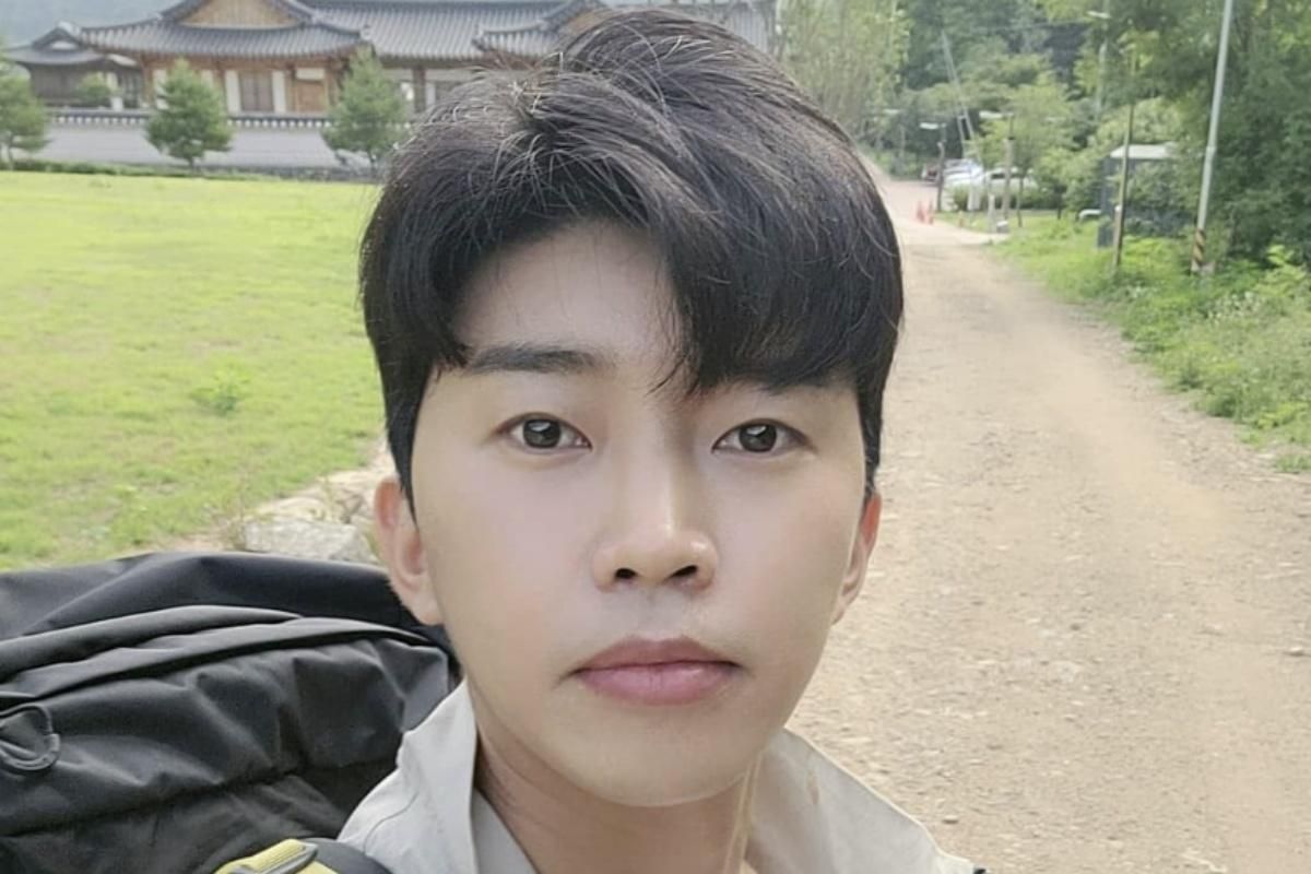 임영웅, 모델 포스로 뉴욕 거리 활보→”수고했어 메시형” 팬심까지 인증 [MHN:피드]