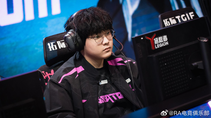 빅라 이대광, 사진=레어 아톰 공식 웨이보