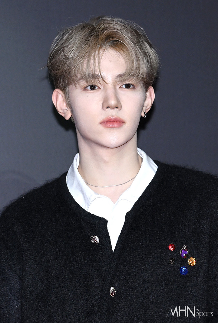 제로베이스원 장하오, 새 시대로 기억될 비주얼 심장 스틸 美... 장하오, 새 시대로 기억될 비주얼 심장 스틸 美 [mhn앨범] - MHN / 엠에이치앤