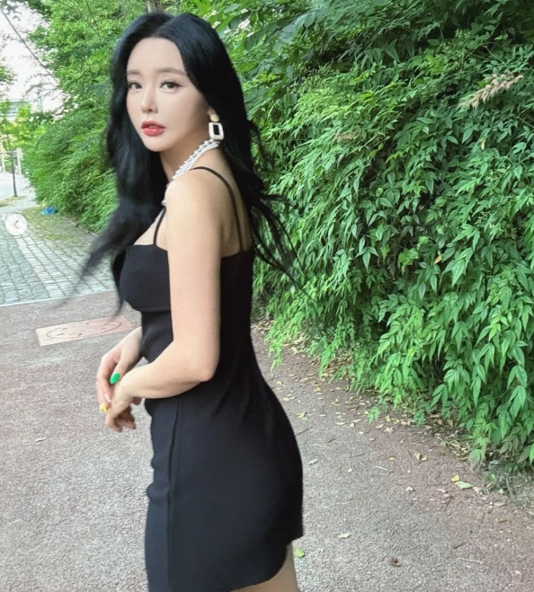 가수 홍진영, 홍진영 SNS