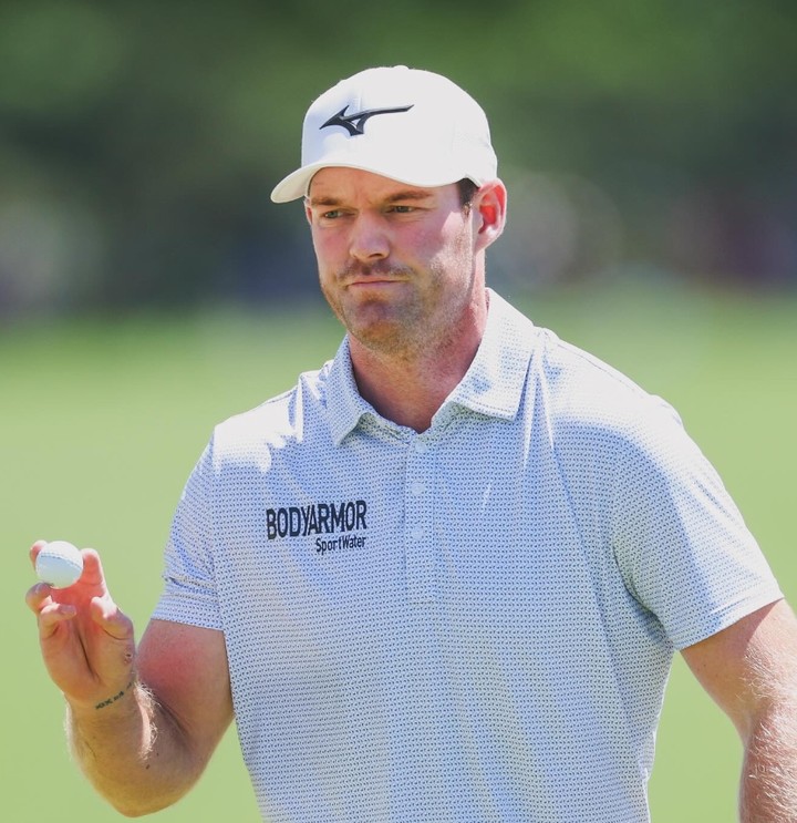 그레이슨 머리, 머리 SNS 계정