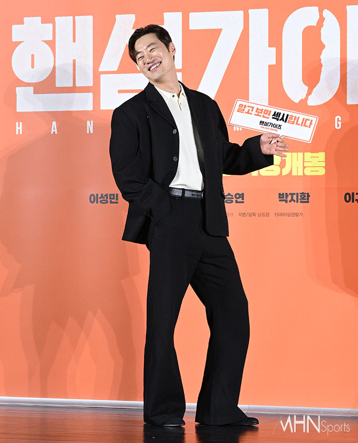 이희준 섹시한 핸섬가이 < 포토뉴스 < 연예 < 기사본문 - MHN / 엠에이치앤 이희준 섹시한 핸섬가이 - MHN / 엠에이치앤