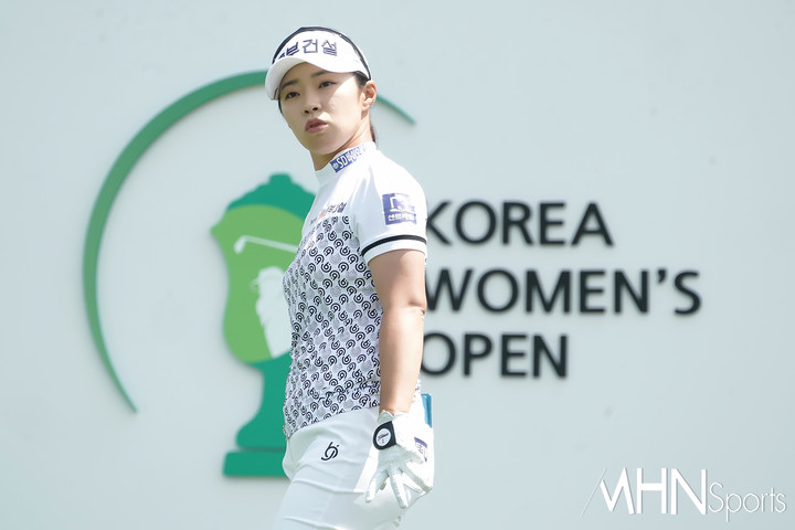 [mhn포토] 김수지, 우승 각오하고 나왔습니다 < 포토뉴스 < 골프 < 스포츠 < 기사본문 - MHN / 엠에이치앤 [mhn포토] 김수지, 우승 각오하고... 
