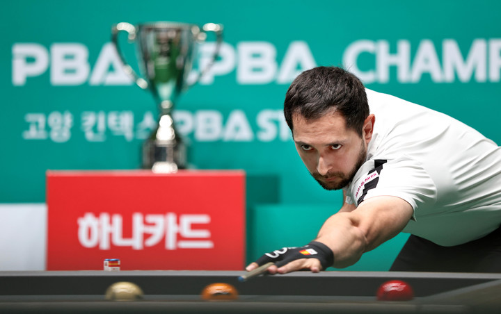 크라운해태 다비드 마르티네스