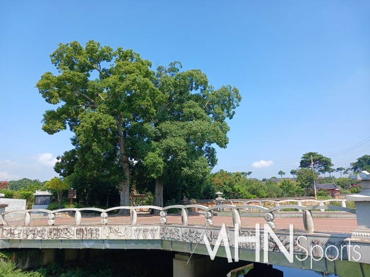 하정웅미술관 주변의 마을 풍경