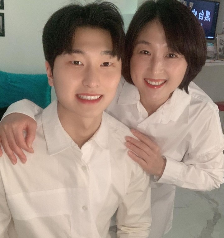 한국 배드민턴 대표팀 김원호(좌)-길영아 삼성생명 감독