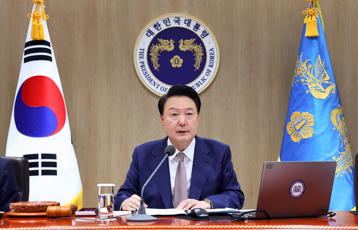 지난 9월 24일 서울 용산 대통령실 청사에서 열린 국무회의에서 발언하고 있는 윤석열 대통령