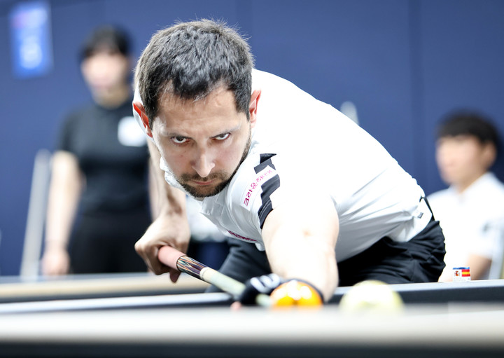 크라운해태 다비드 마르티네스