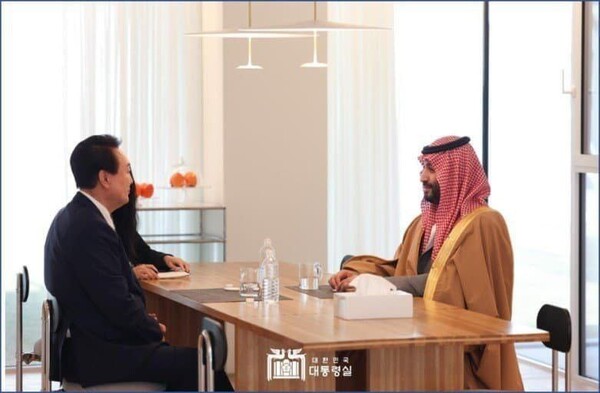 지난 2022년 11월 한남동 관저에서 무함마드 빈 살만 사우디아라비아 왕세자와 회담하는 윤석열 대통령