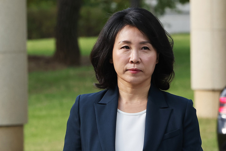 지난 10일 경기도 수원시 수원지방법원에서 열리는 공판에 출석하고 있는 이재명 더불어민주당 대표 배우자 김혜경 씨