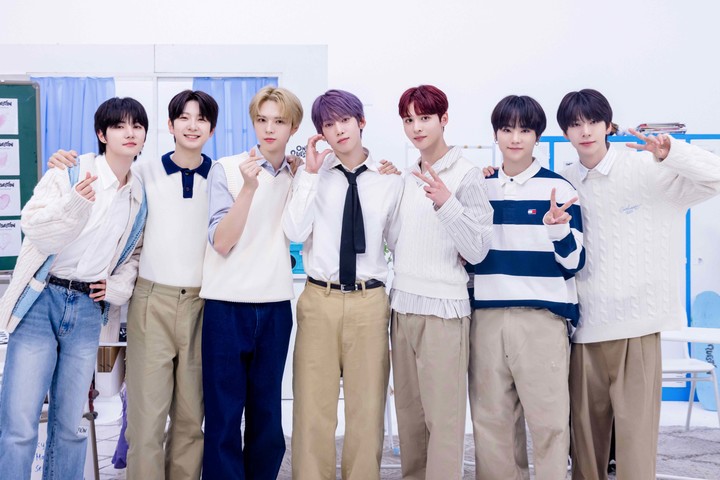 앰퍼샌드원, 신곡 'He + She = We'로 활동 재개…정용화 참여한 타이틀곡