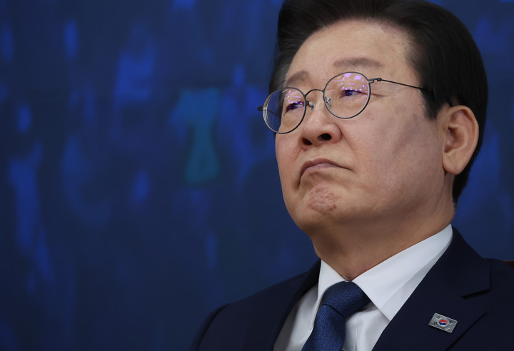 지난 25일 국회에서 열린 최고위원회의에 참석한 이재명 더불어민주당 대표. 위 사진은 해당 기사와 관련 없음.