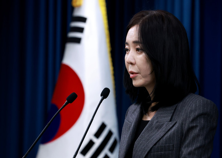 29일 서울 용산 대통령실 청사에서 현안 브리핑을 하고 있는 정혜전 대통령실 대번인