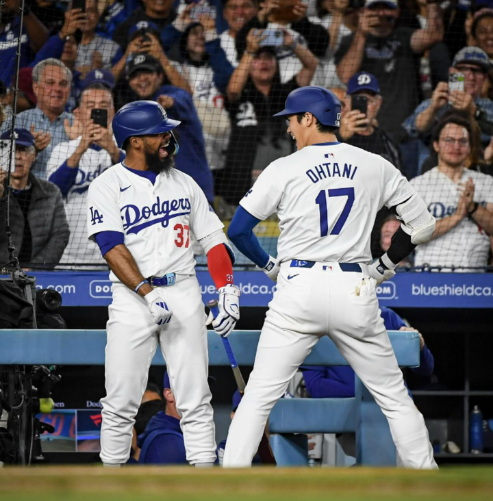 (올 시즌 다저스 팀내 홈런 1, 2위를 차지한 에르난데스(왼쪽)와 오타니 쇼헤이)