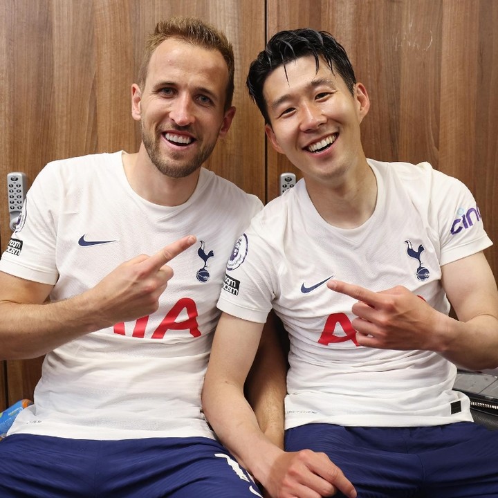 토트넘에서 활약하던 시절 해리 케인(바이에른 뮌헨/좌)- 토트넘 손흥민