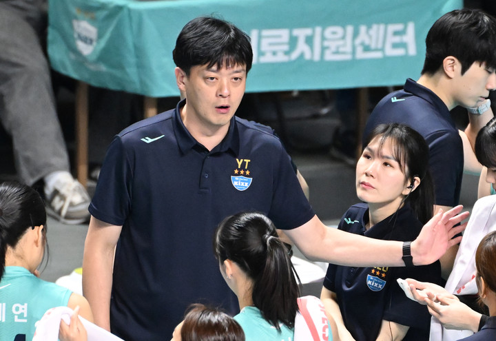 GS칼텍스 이영택 감독