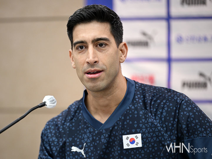 한국 남자배구 대표팀 이사나예 라미레즈 감독