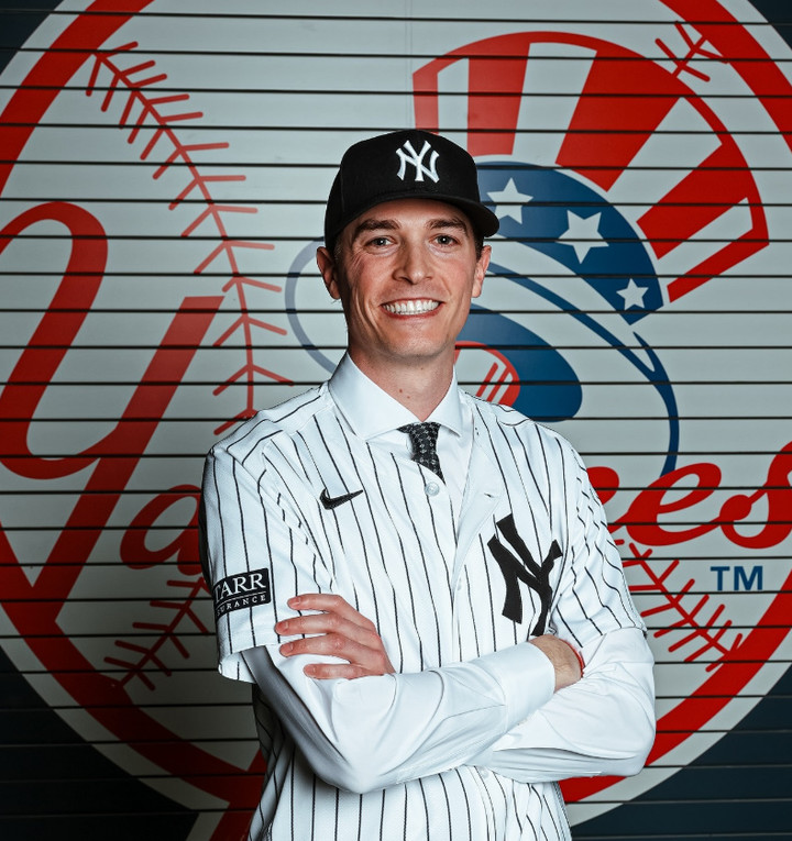 (뉴욕 양키스 입단식을 치른 선발투수 맥스 프리드)