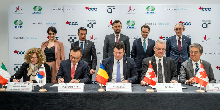 산업통상자원부는 한수원, 캐나다 캔두 에너지, 이탈리아 안살도 뉴클리어 3사로 구성된 컨소시엄이 19일(한국시간) 루마니아 수도 부쿠레슈티에서 루마니아원자력공사(SNN)와 체르나보다 원전 1호기 설비 개선 사업 최종 계약을 체결했다고 밝혔다.