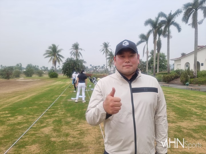 박상훈 'TEAM PSGA' 골프아카데미 원장이 베트남 하이퐁에 있는 소노벨 하이퐁 골프리조트에서 제자들과 전지훈련을 하고 있다.