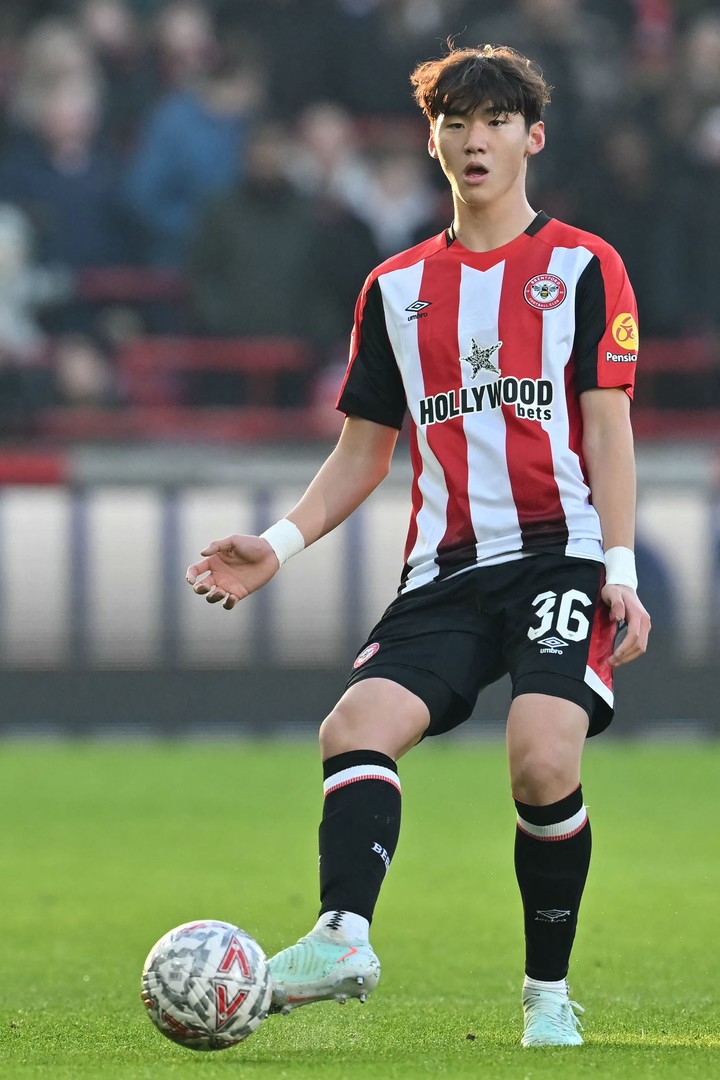 12일 플리머스와의 FA컵 64강전에 선발 출전한 브렌트퍼드 수비수 김지수