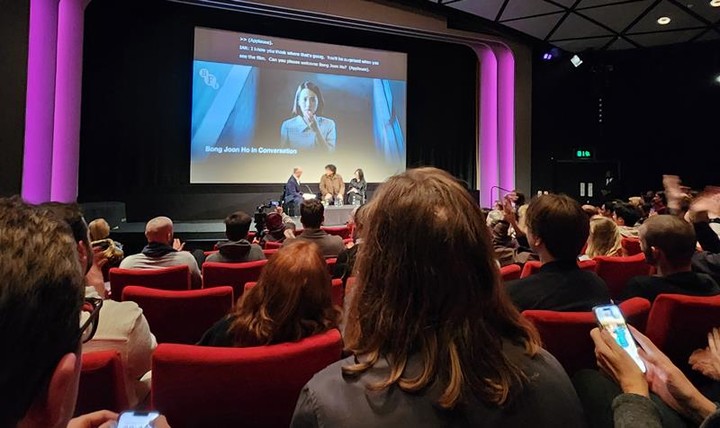 봉준호 영화감독이 12일(현지시간) 영국 런던 BFI 사우스뱅크에서 열린 '봉준호 대담' 행사에 참여하고 있다. 2025.2.13