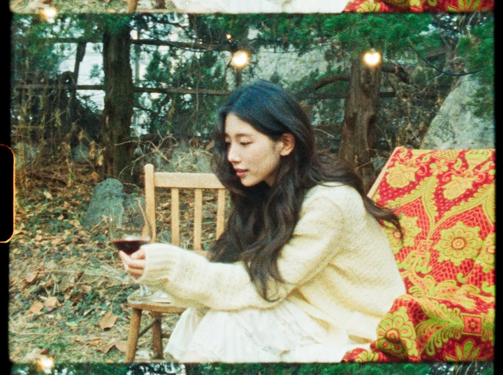 뮤직 < 연예 < 기사본문 - MHN / 엠에이치앤 수지, 새 싱글 ‘Come back’ MV 티저 공개…“단단해진 사랑을 표현한 곡” - MHN / 엠에이치앤