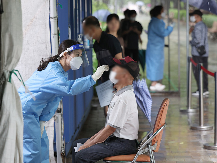 코로나 선별진료소