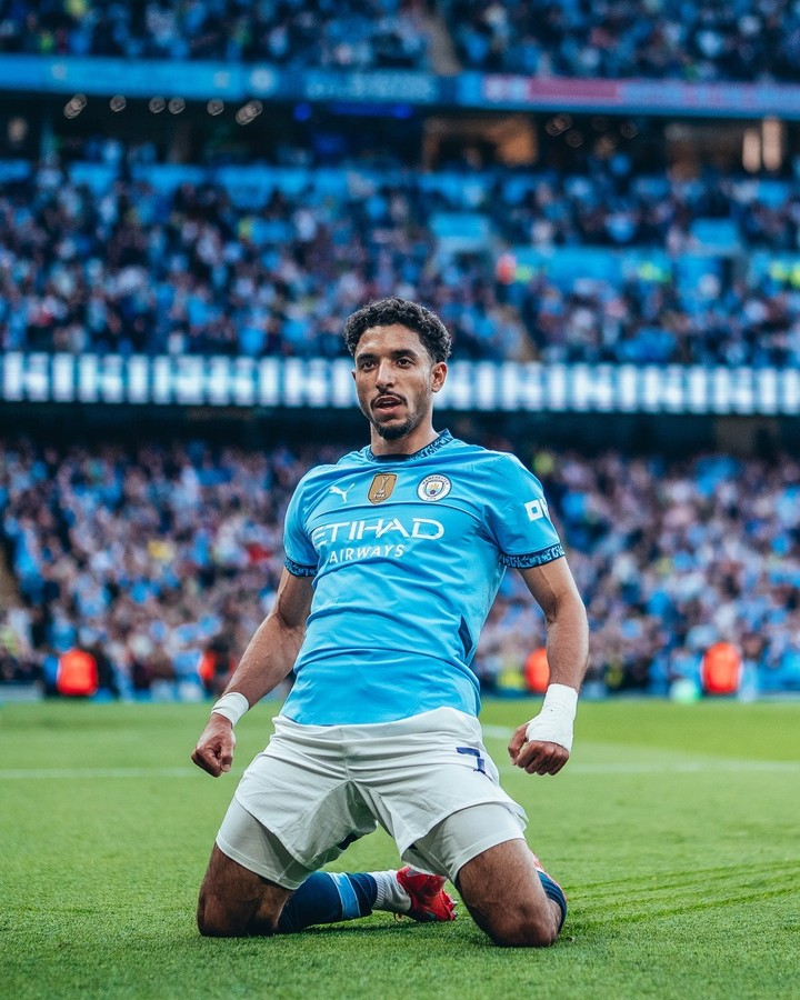 21일 본머스와 경기에서 선제골을 넣은 뒤 세레머니하는 맨체스터 유나이티드의 오마르 마르무시