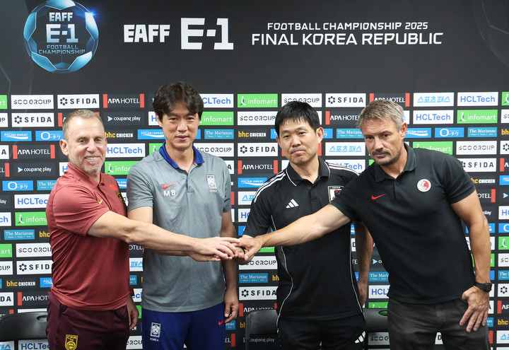 韓国代表 02/H No.20 ホン・ミョンボ 日韓W杯時モデル Lサイズ 韓国代表 02/H No.20 ホン・ミョンボ 日韓W杯時モデル Lサイズ
