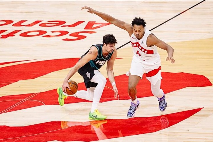 (왼쪽부터) 데니 아브디야, 스코티 반즈