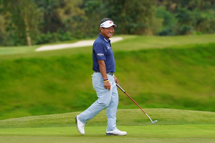 최경주가 필리핀 뉴클락 시티에 조성 중인 골프 리조트의 한 코스 디자인에 참여했다.