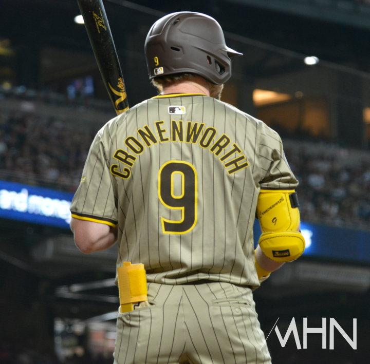 (제이크 크로넨워스)