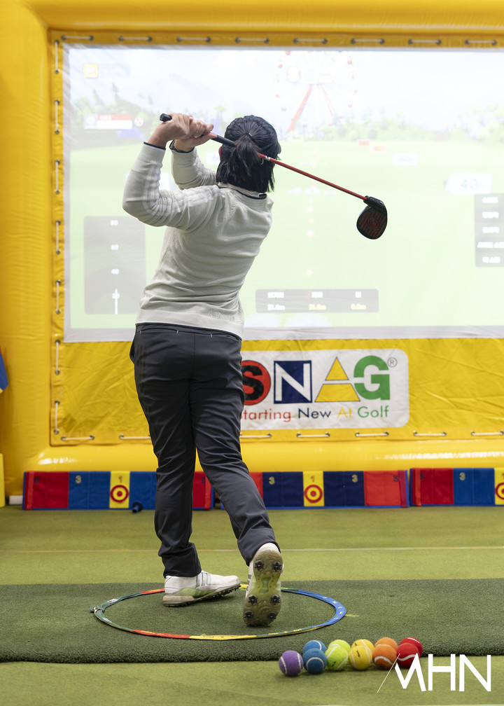 한 학생이 스내그에듀 플레이를 하고 있다