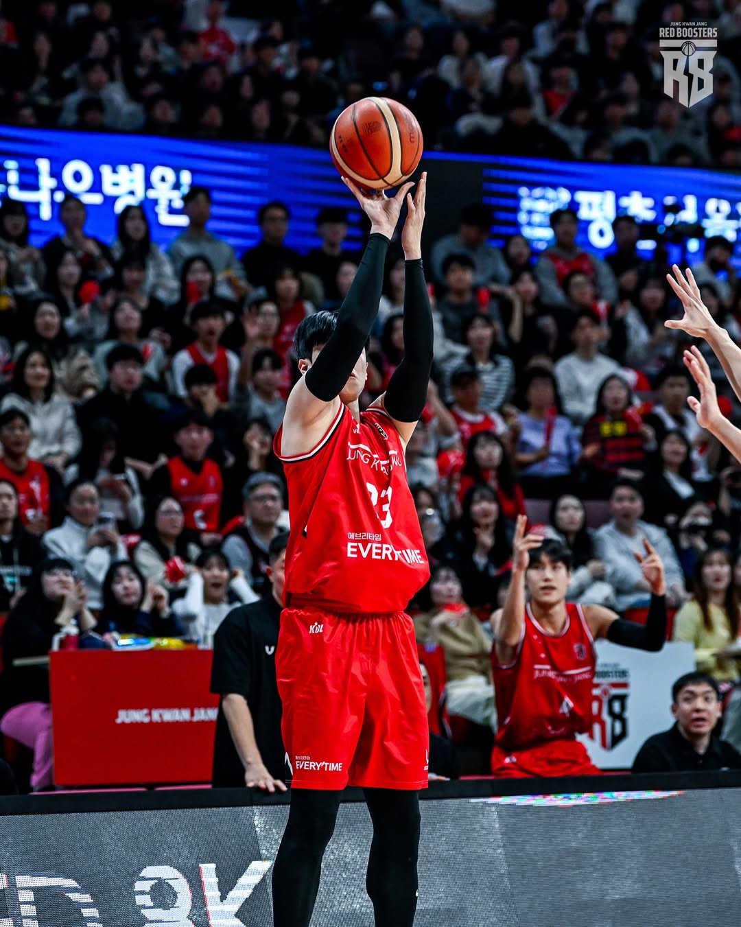 올 시즌 친정으로 복귀한 안양 정관장 레드부스터스 전성현