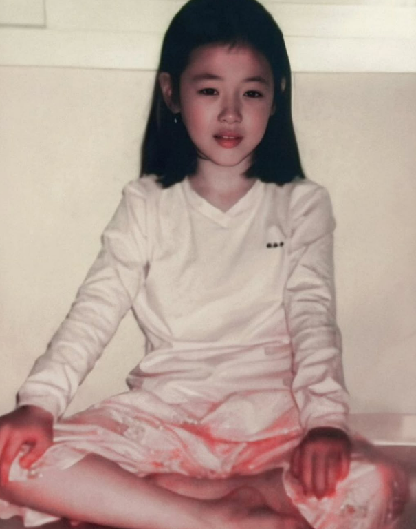 late sulli childhood photo