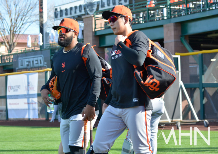 (이정후(오른쪽))