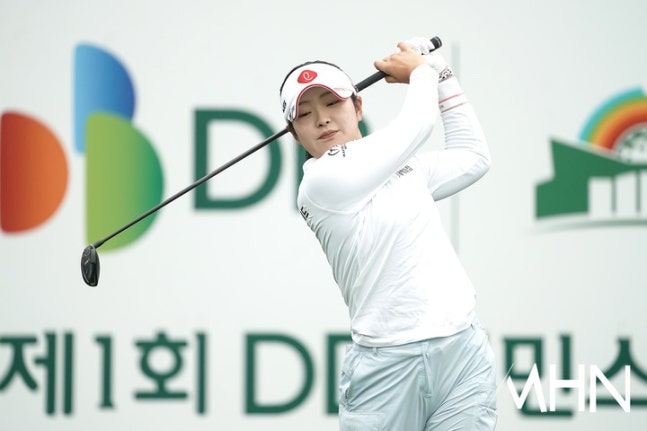 유현조가 3일 열린 KLPGA 투어 DB 위민스 챔피언십 최종라운드에서 샷을 하고 있다.&nbsp;