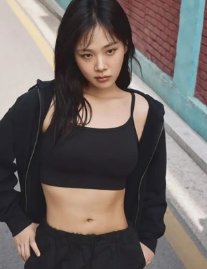 '노재팬' 이후 6년 만에...비비, 유니클로 새 얼굴 됐다