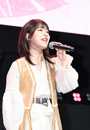 [포토] 치즈 '영케이와 기대도는 보컬 시너지'