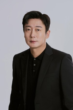 이수근도 당했다..."매니저 사칭 400만원 와인 노쇼, 법적 대응할 것"